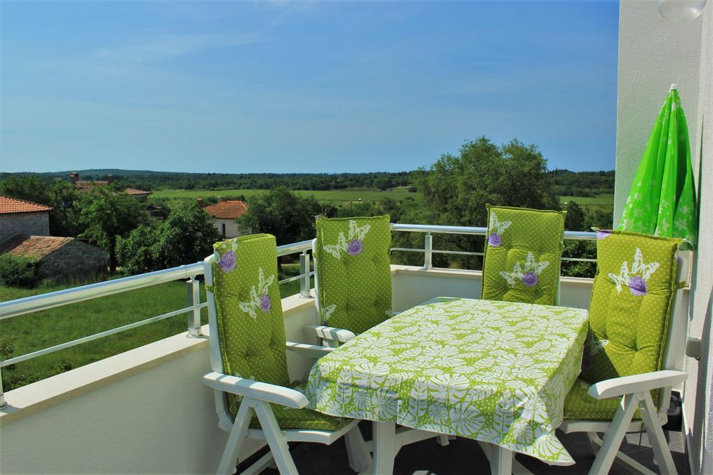 Apartment Eni Rovinj Exterior foto